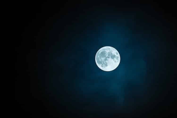 Wann Ist Vollmond / Vollmond Im Februar 2021 Um Diese Uhrzeit Siehst Du