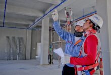 Industrielle Bauelemente.