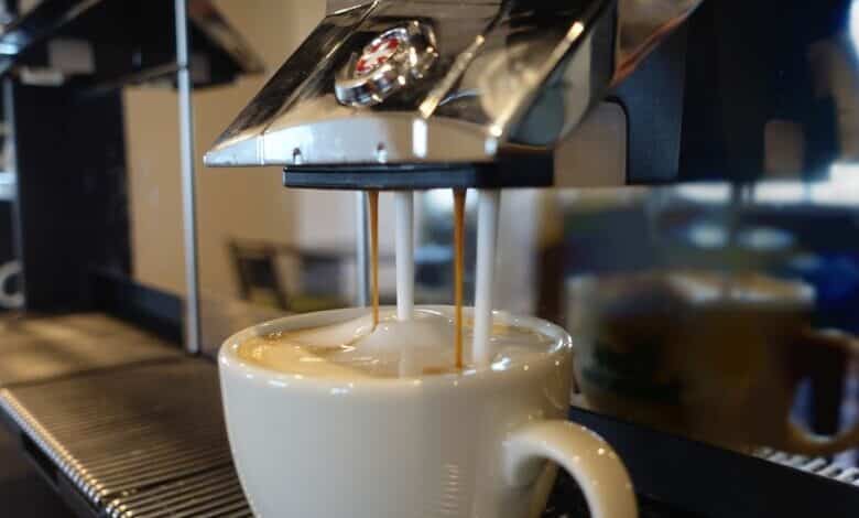 Kaffeemaschinen für die Teeküche im Unternehmen mieten, oder kaufen?
