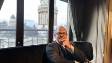 Sven Oliver Rüsche tritt als MiNa-Kolumnist in den Ring. Seine Kolumne heißt "Souverän und Resilient".