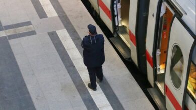 Schaffner bei der Deutschen Bahn (Archiv)