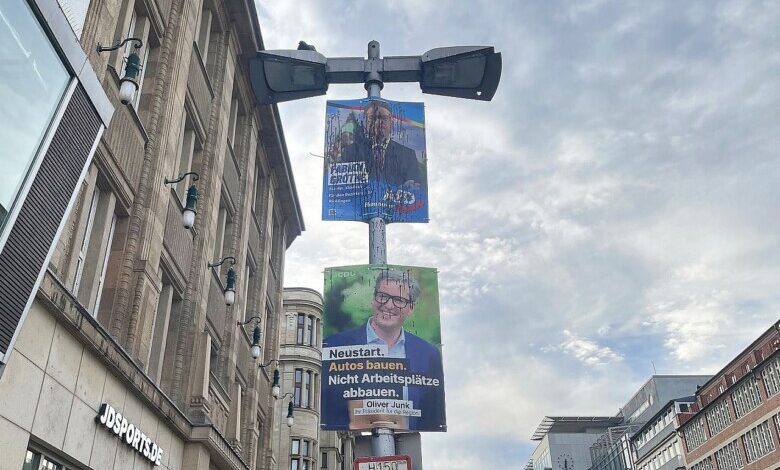 Wahlplakate für die Kommunalwahlen (Archiv)