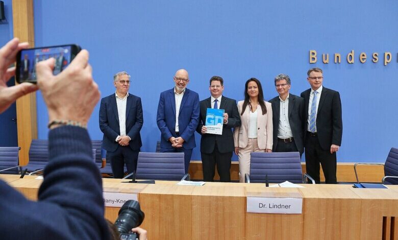Gemeinschaftsdiagnose der Wirtschaftsforschungsinstitute Herbst 2026 am 24.09.2026