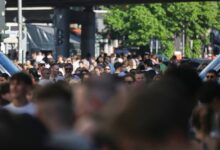 Menschen auf der Straße (Archiv)