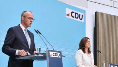 Friedrich Merz und Franziska Hoppermann am 12.10.2026