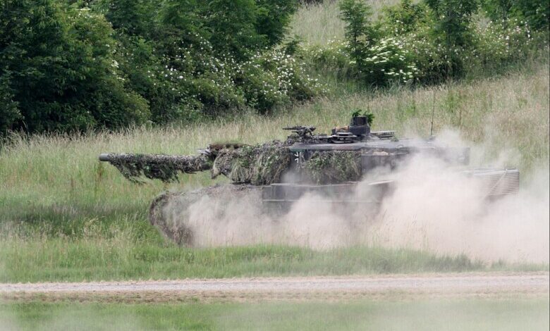 Bundeswehr-Panzer "Leopard 2" (Archiv)