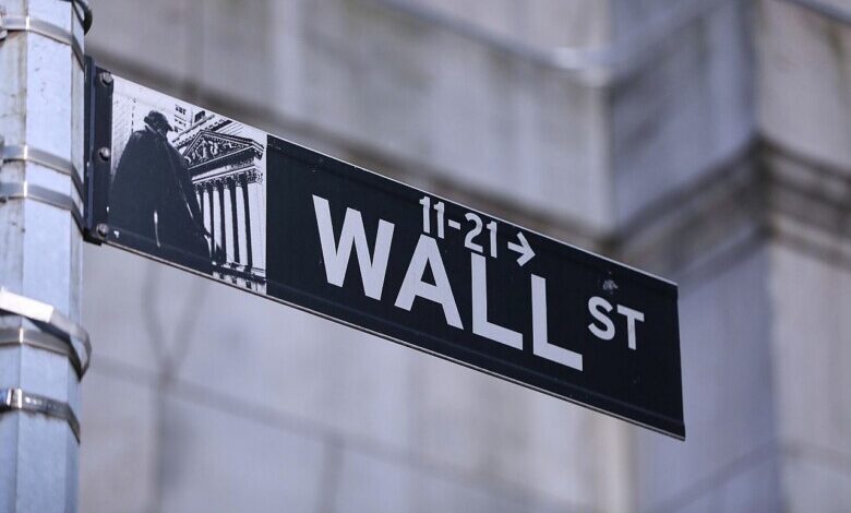 Straßenschild der Wall Street (Archiv)