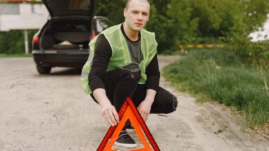 Mit dem Firmenwagen im Unfall.